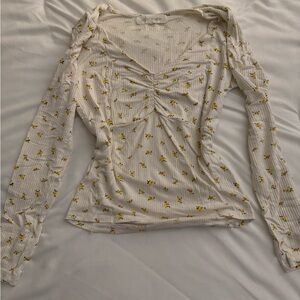 Chic White Floral Long Sleeve Top